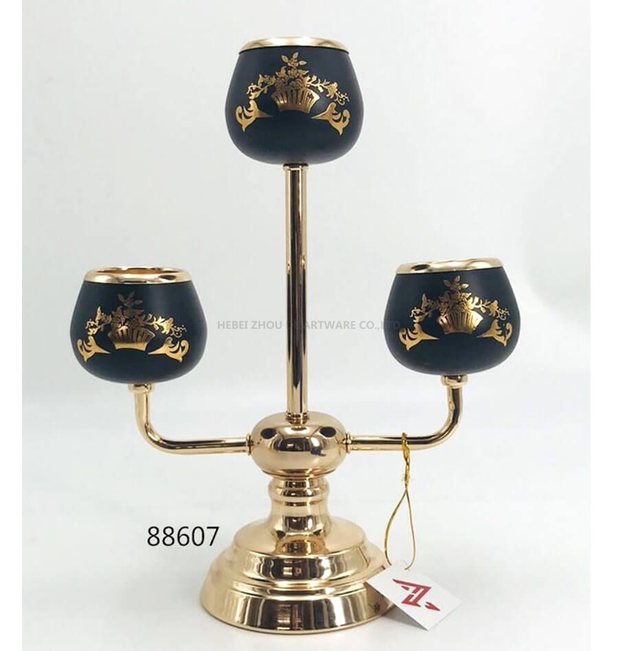 88607 black and gold metal candle holder