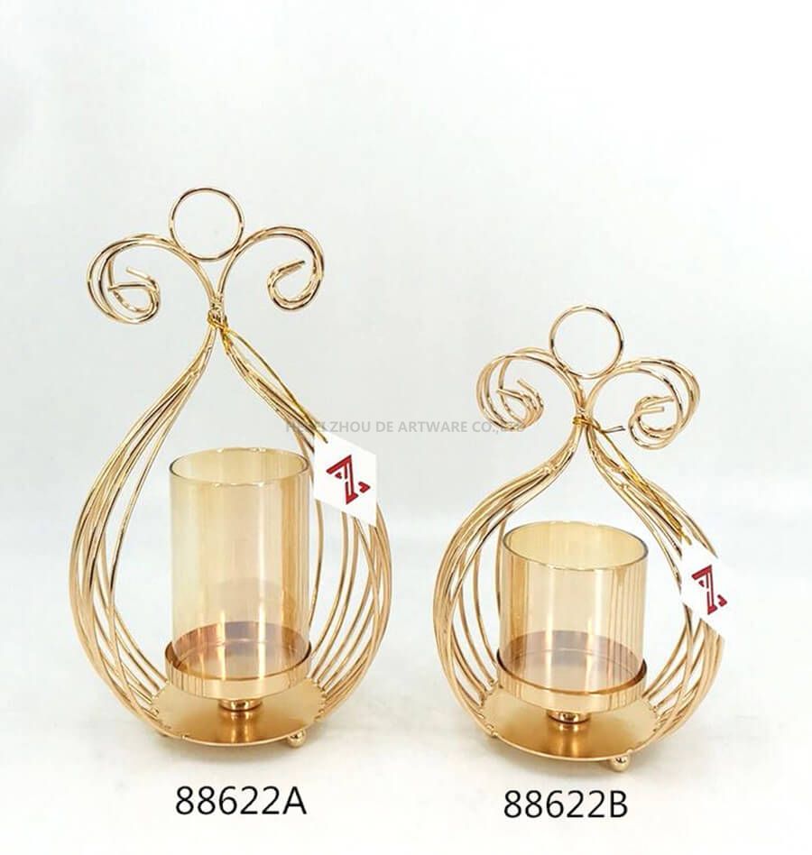 88622 gold metal candle holder