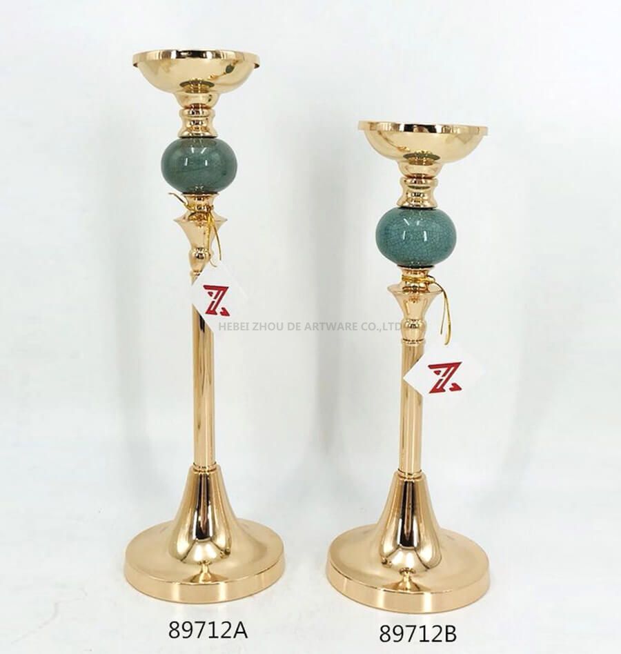 89712A 89712B candle holder