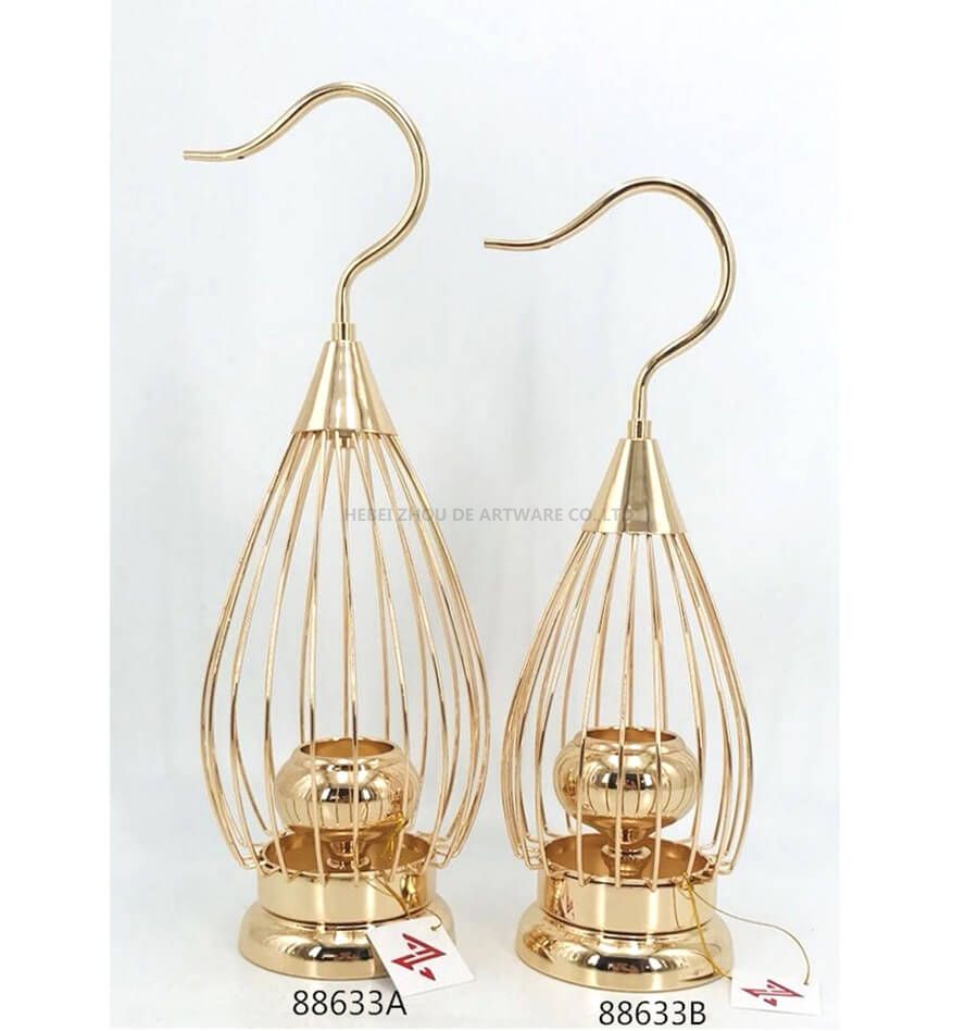 88633 gold metal candle holder