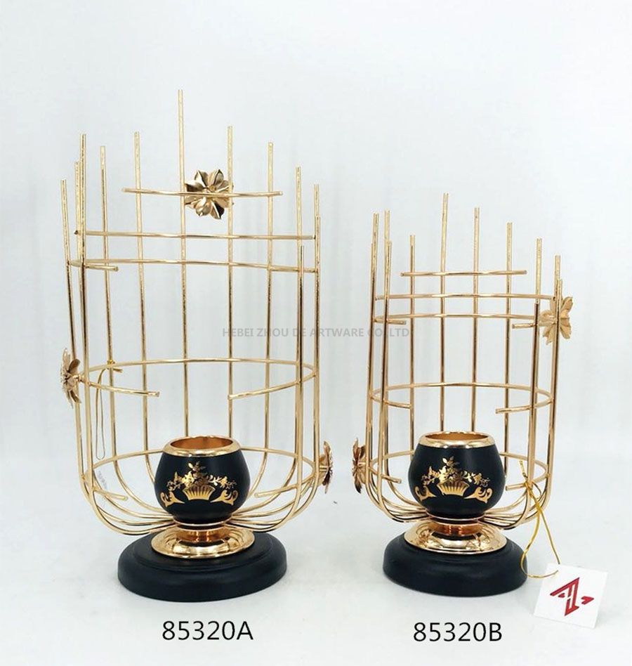 85320GA 85320GB Iron Candle Holder Gold and Black Color