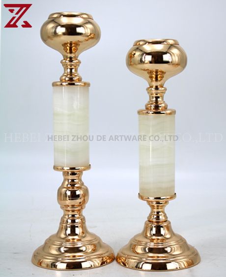 jade candle holder with golden metal base 90708
