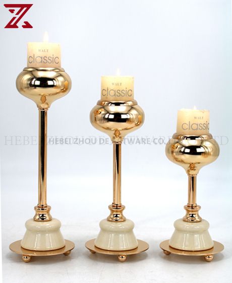  HIGH QUALITY WHITE CERAMIC AND METAL CANDLE HOLDER 90505